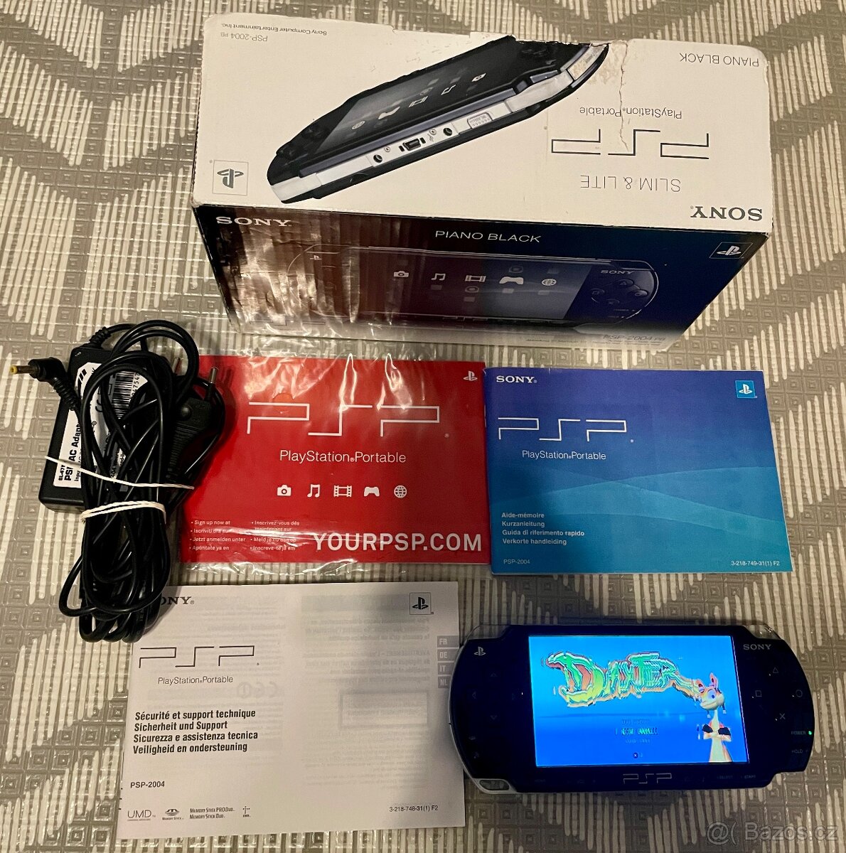 Sony PSP 2004 (displej ma poškodenie)