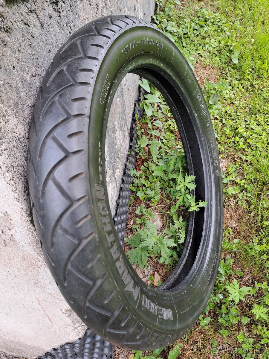 Pneu Metzeler Marathon ME 880, 100/90 - 18