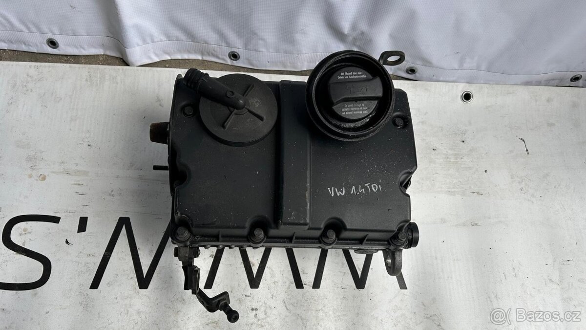 VW Audi Skoda 1.4 TDI hlava valce / motoru 045103373G