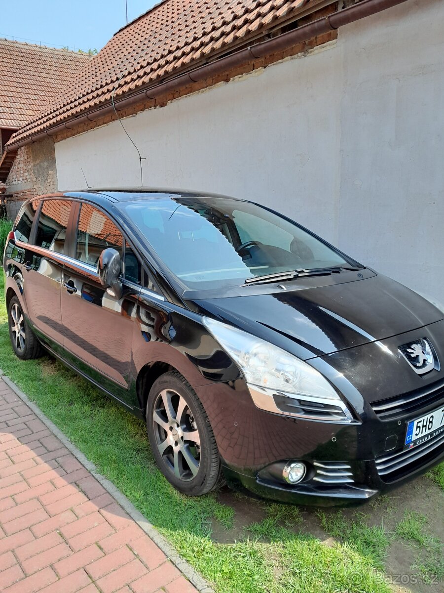 Prodám Peugeot 5008 1.6 benzín