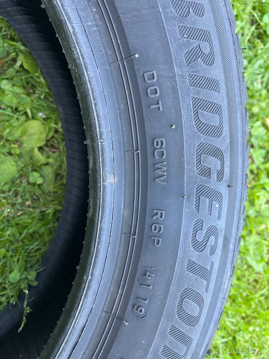 Bridgestone Turanza T001 195/60 R16