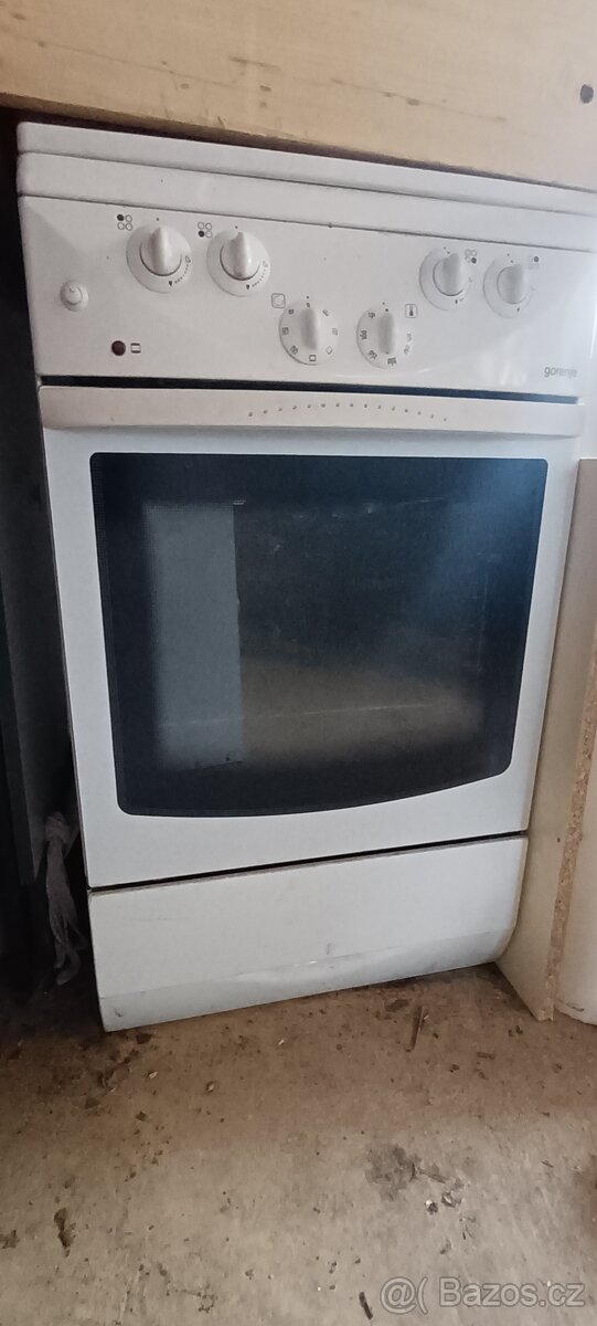 elektricky sporak