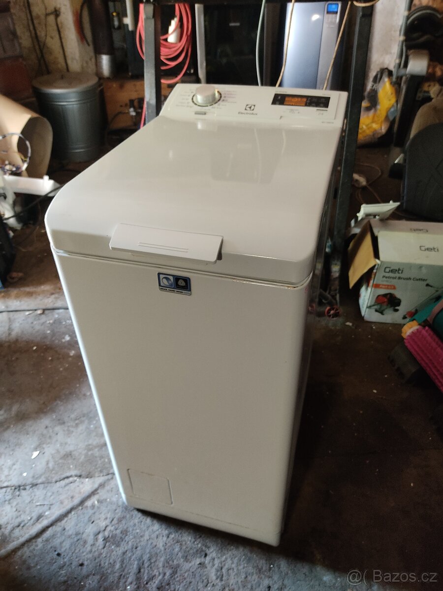 Electrolux, šíře 40cm,6kg,1200 ot.A+++