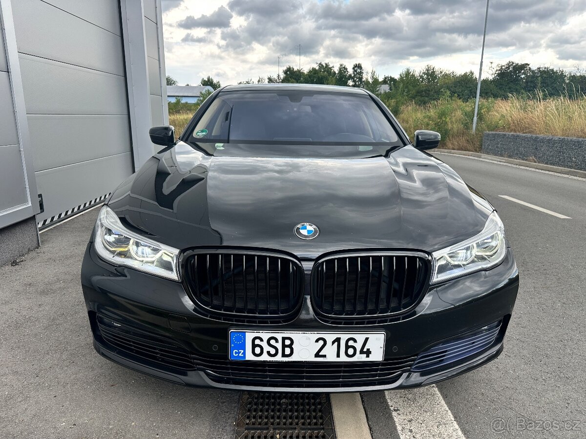 BMW 750i, xDrive, (G11) 2016