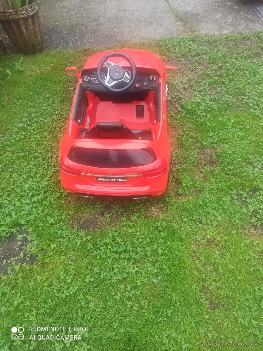 Elektrické autíčko Mercedes