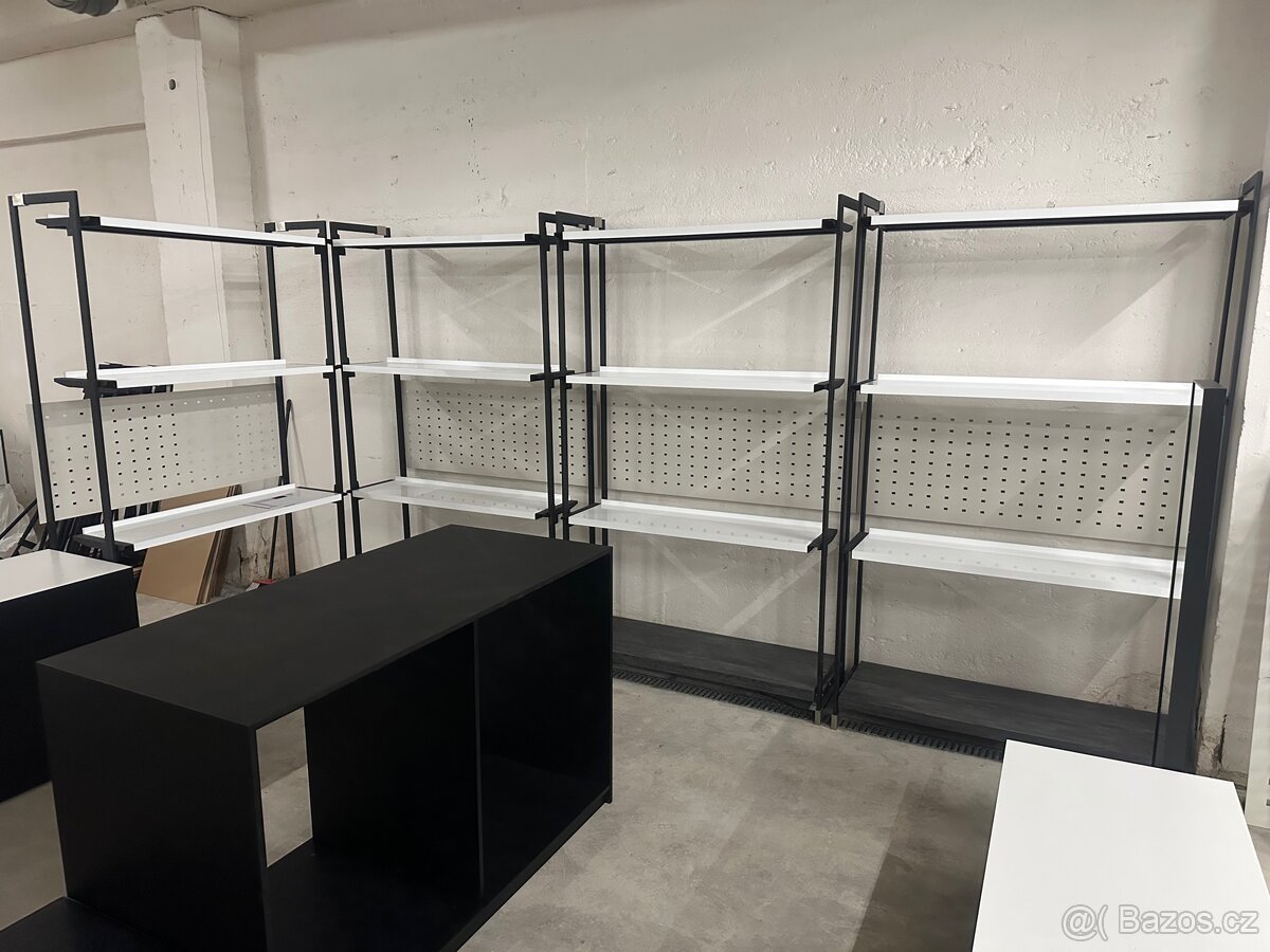 Regály designové na vybavení prodejny