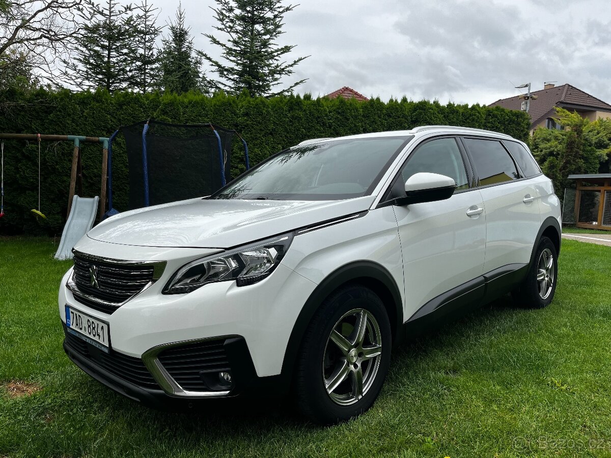 Peugeot 5008 1.2i 96KW 7míst naj 80Tkm Nové v ČR