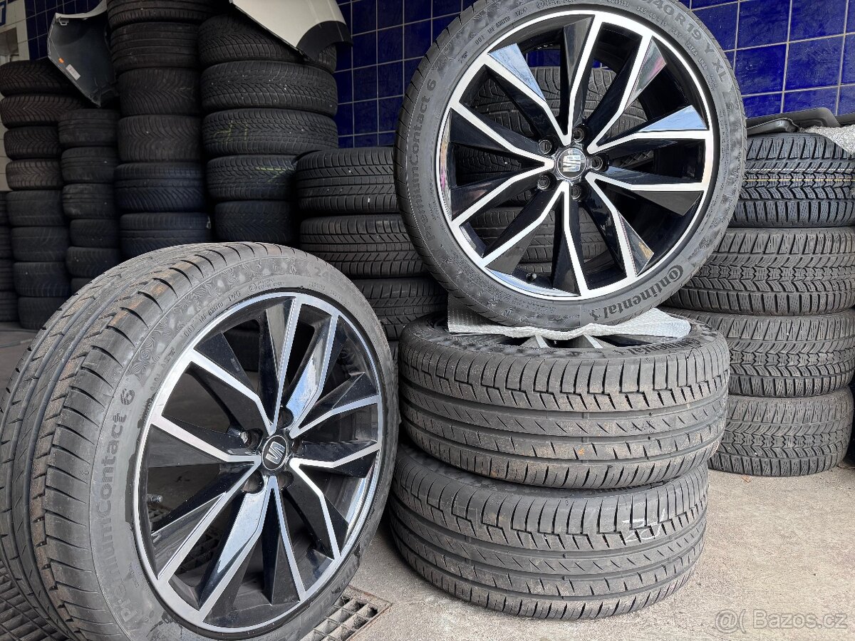 Seat Ateca alu 19" + nové pneu 235/40 r19