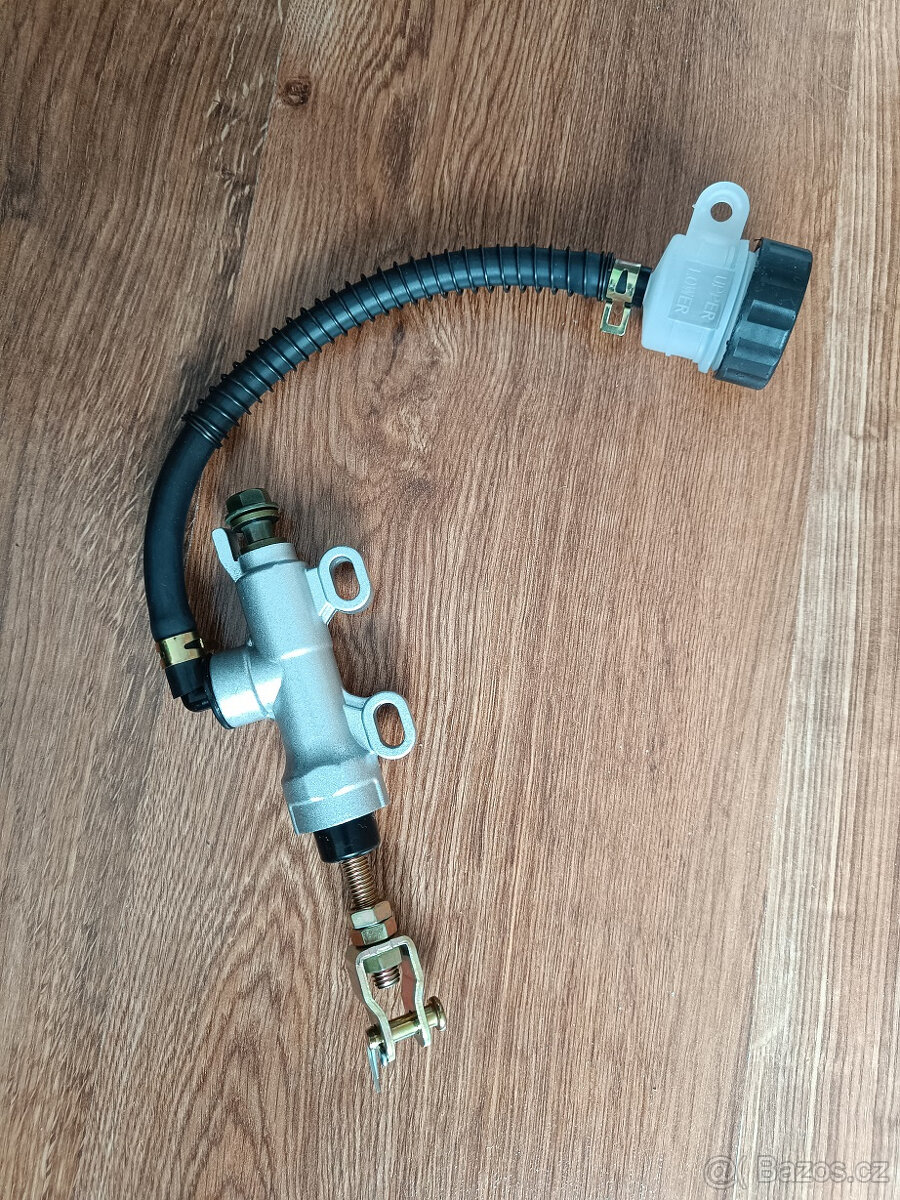 Brzdová pumpa zadná