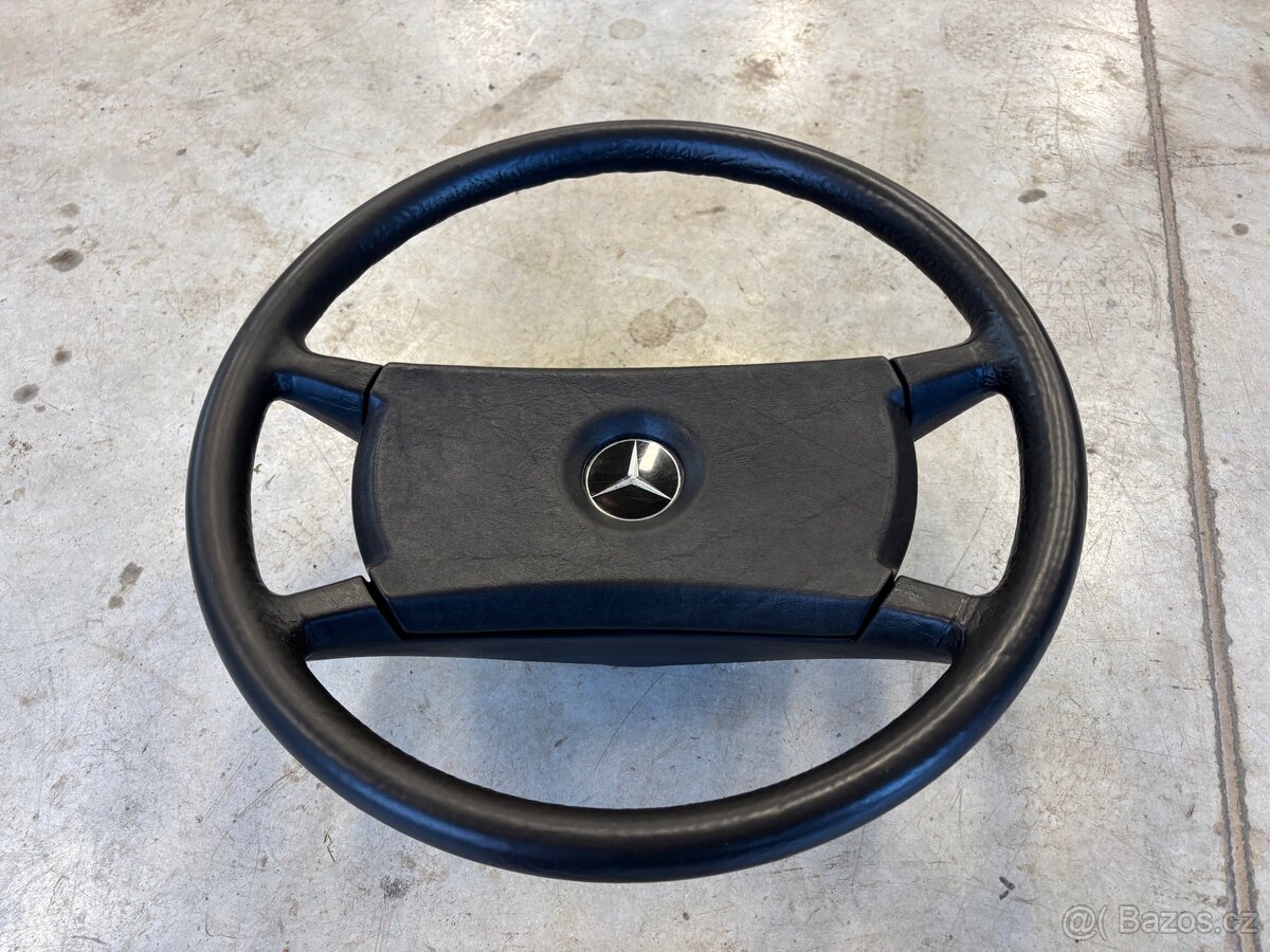 Volant mercedes w123