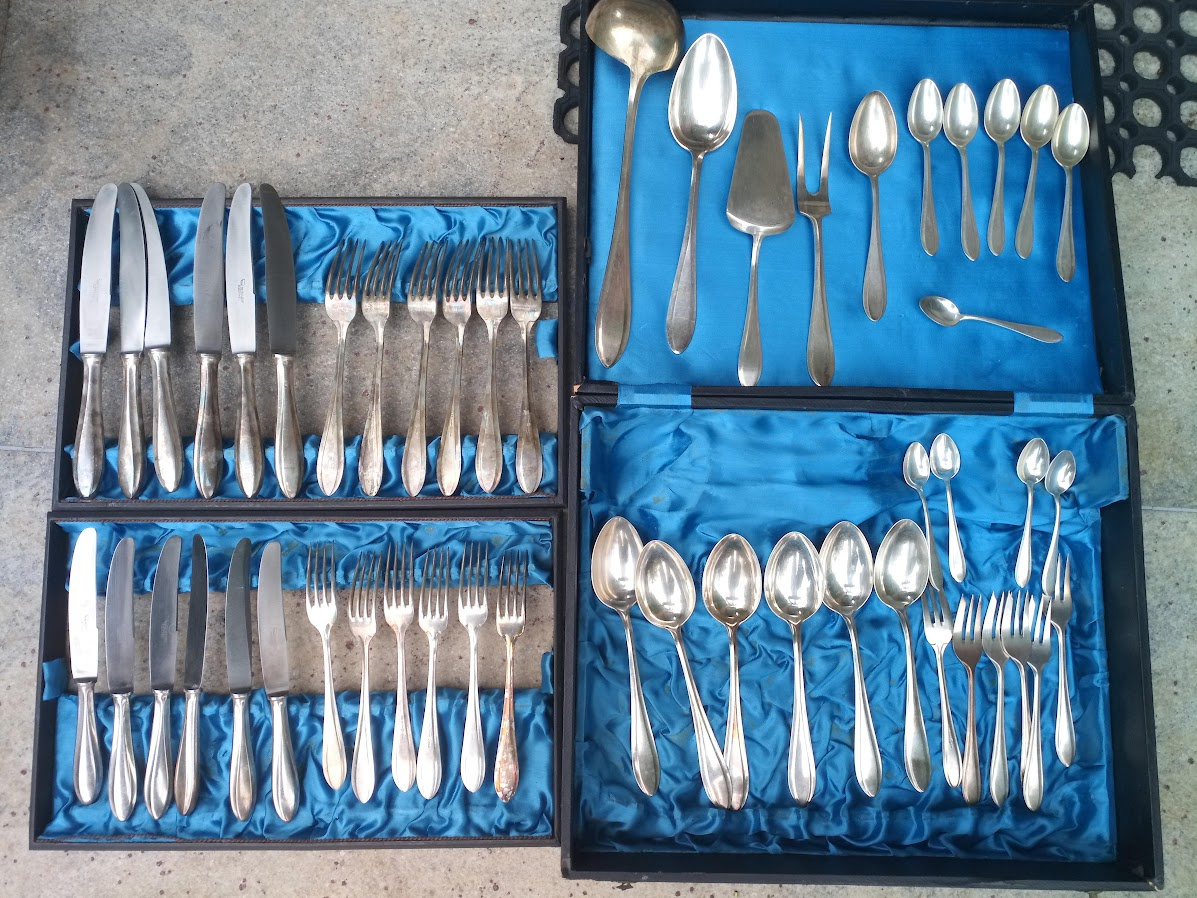 Velká sada starožitných příborů KRUPP BERNDORF, 51 ks celkem