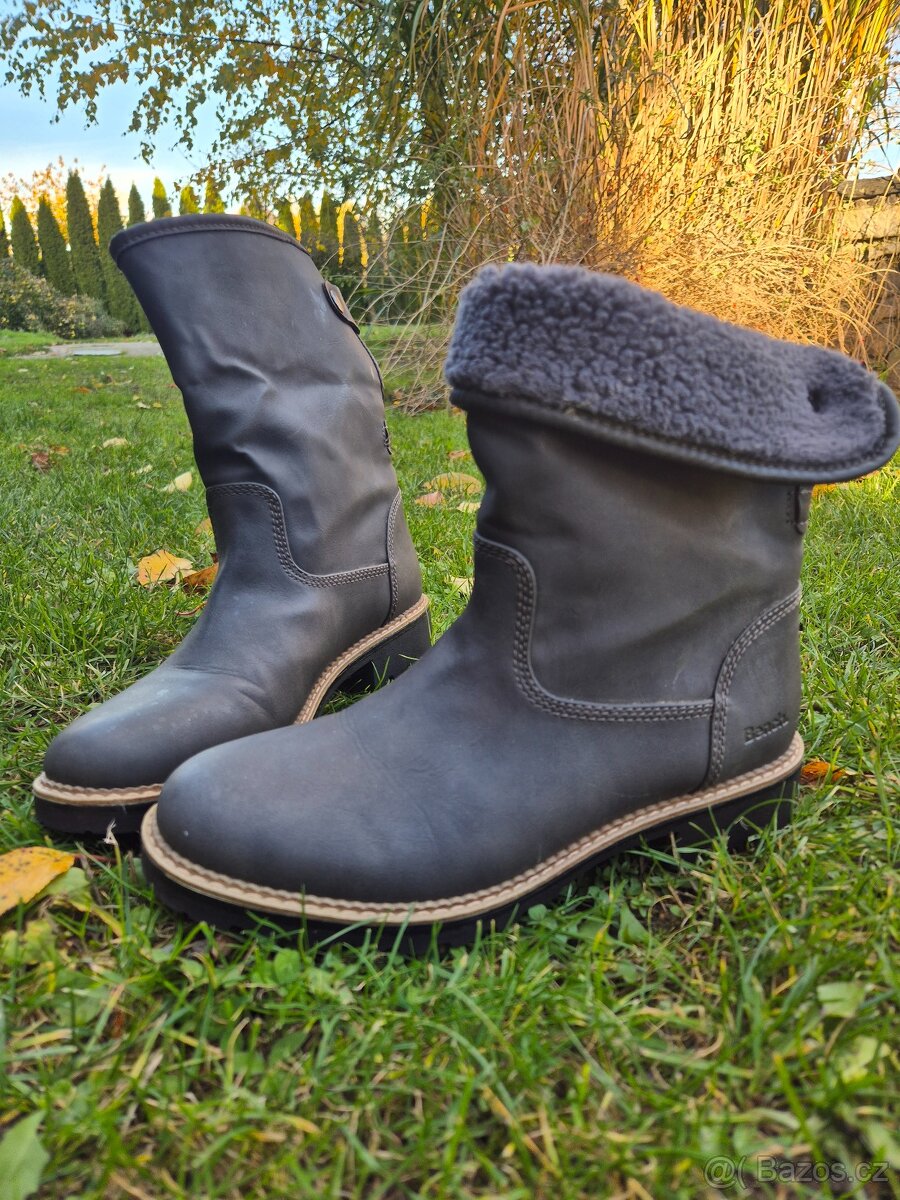 Zimní kožené polokozačky Bench vel. 42 nové