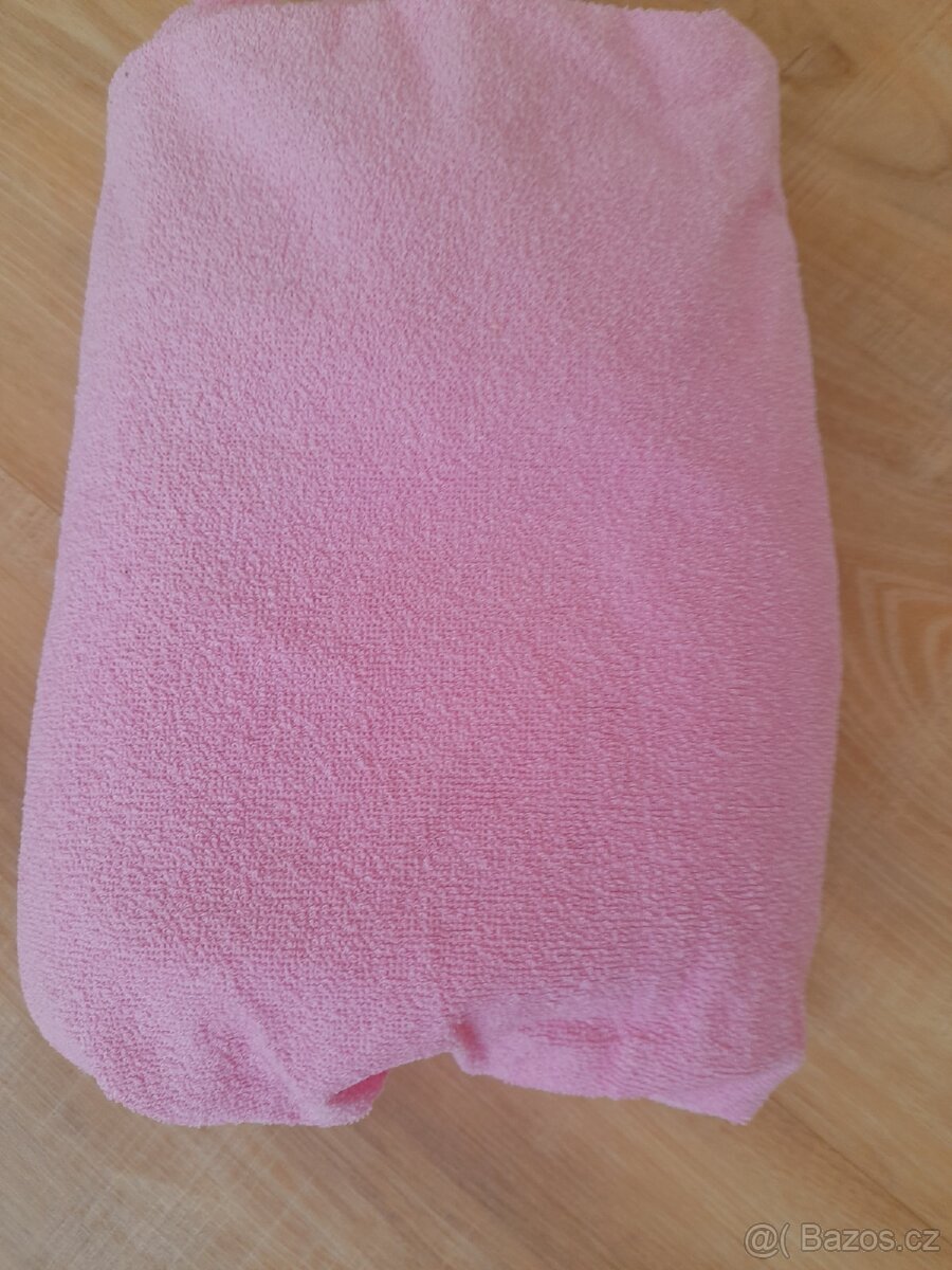 Prodám krásné růžové froté prostěradlo do postýlky TOP stav