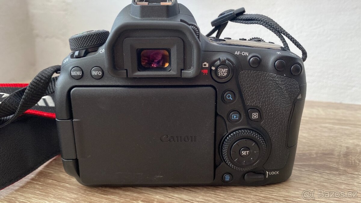 Canon EOS 6D Mark II + Speedlight 580EX II + příslušenství