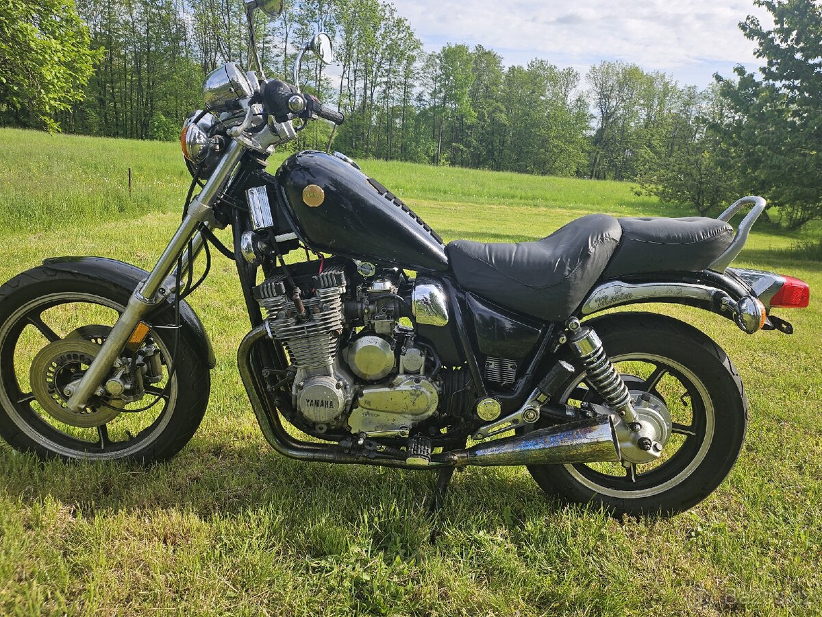 Yamaha maxim 700