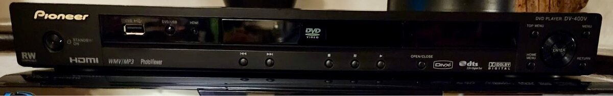 Pioneer DV-400V DVD Player