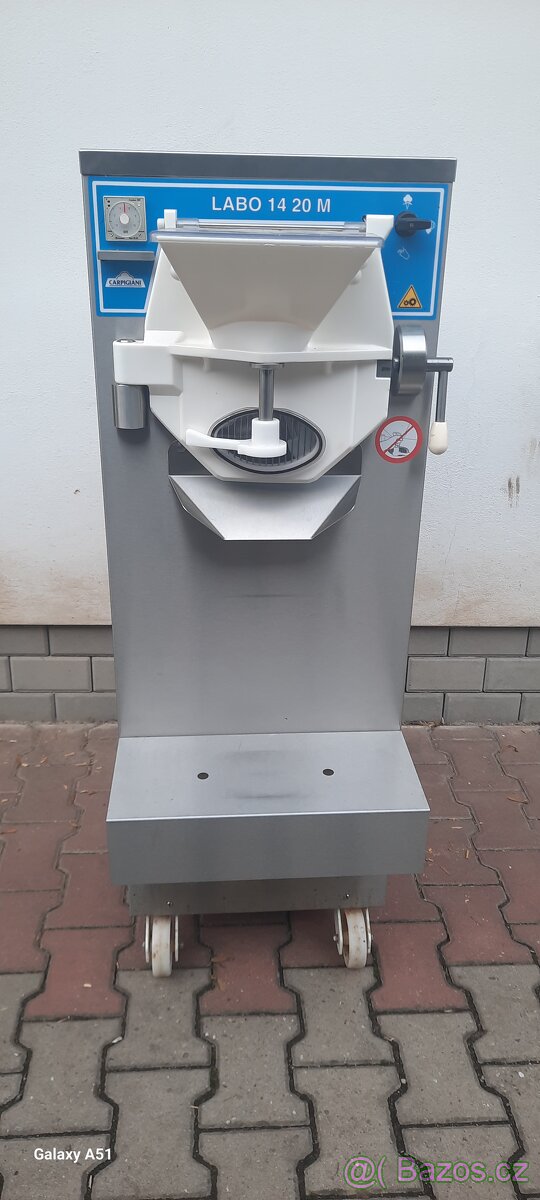 Zmrzlinový stroj LABO 14 20 M