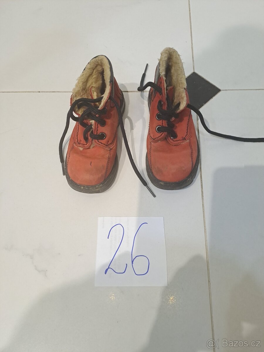 Dětské zimní kožené botičky vel. 26 zn. ESSI