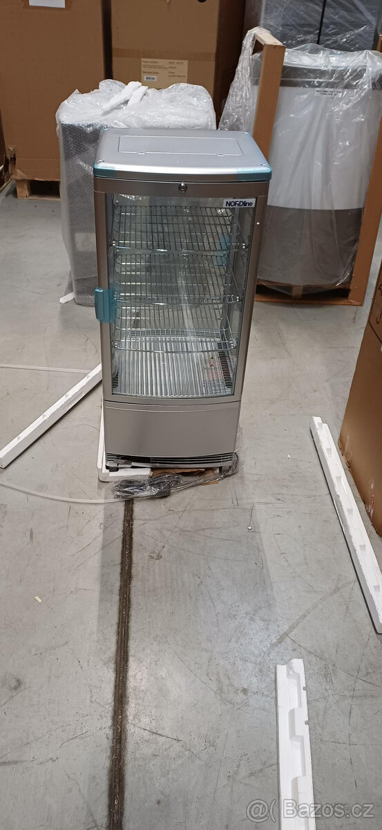 Vitrína prosklená RT 78 Tefcold