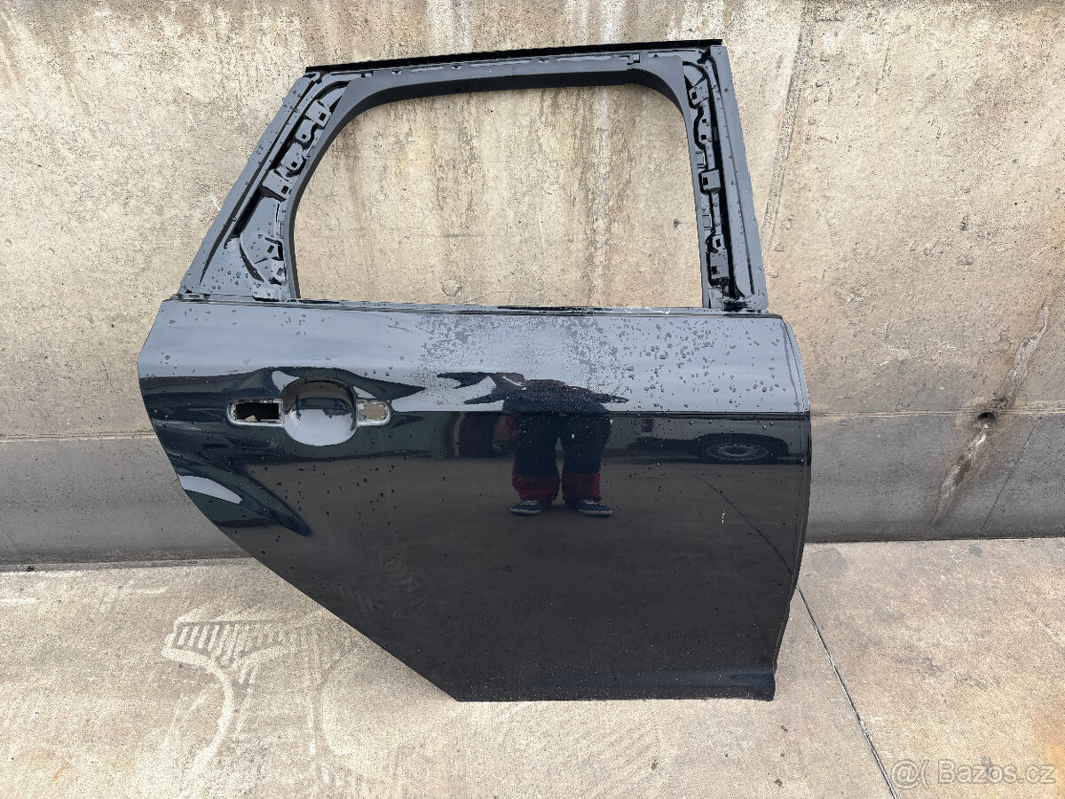 Pravý zadní dveře Ford Focus combi