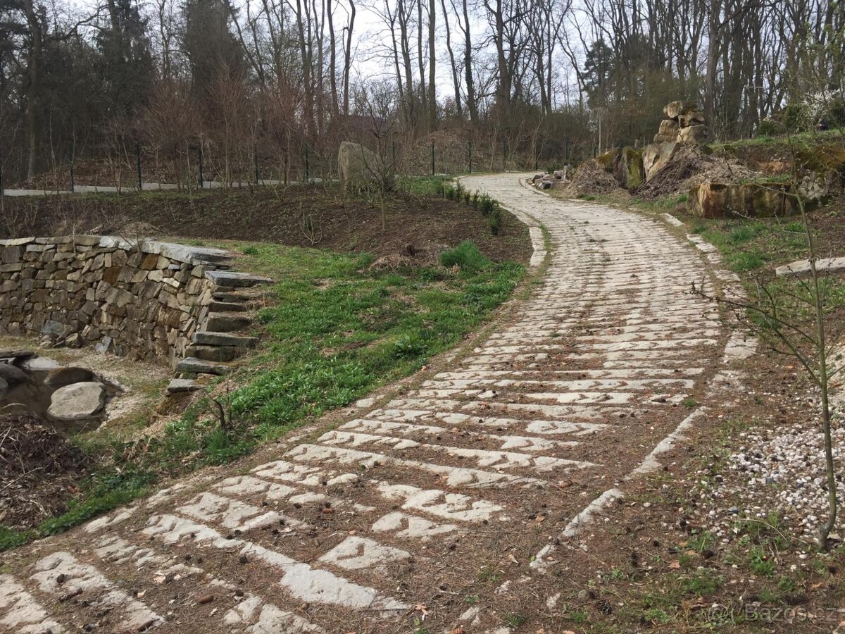 betonové železniční pražce