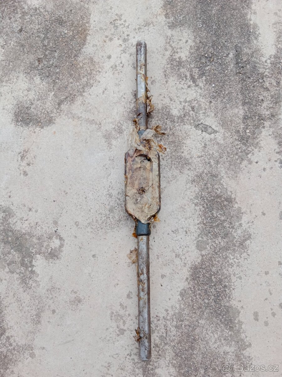 Vratidlo na závitníky