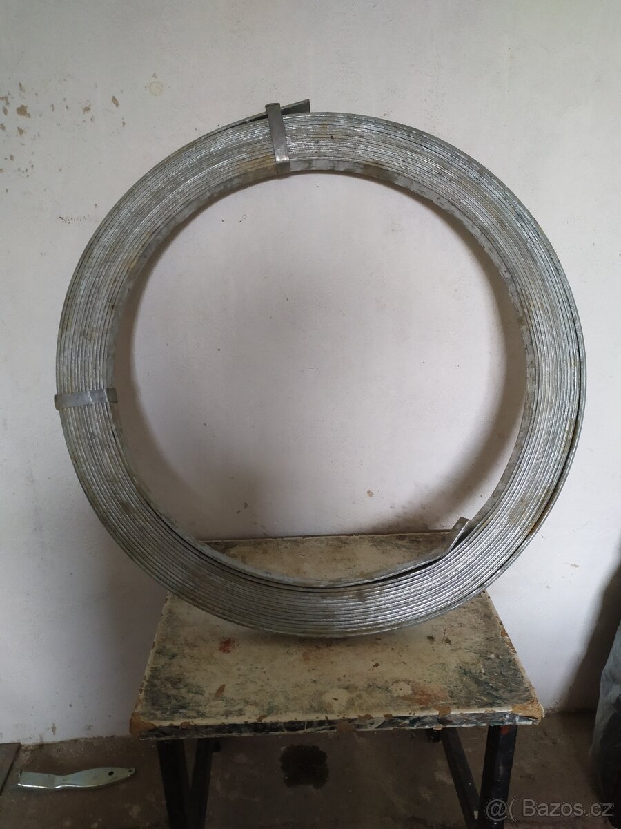 Prodám zemnící pásek