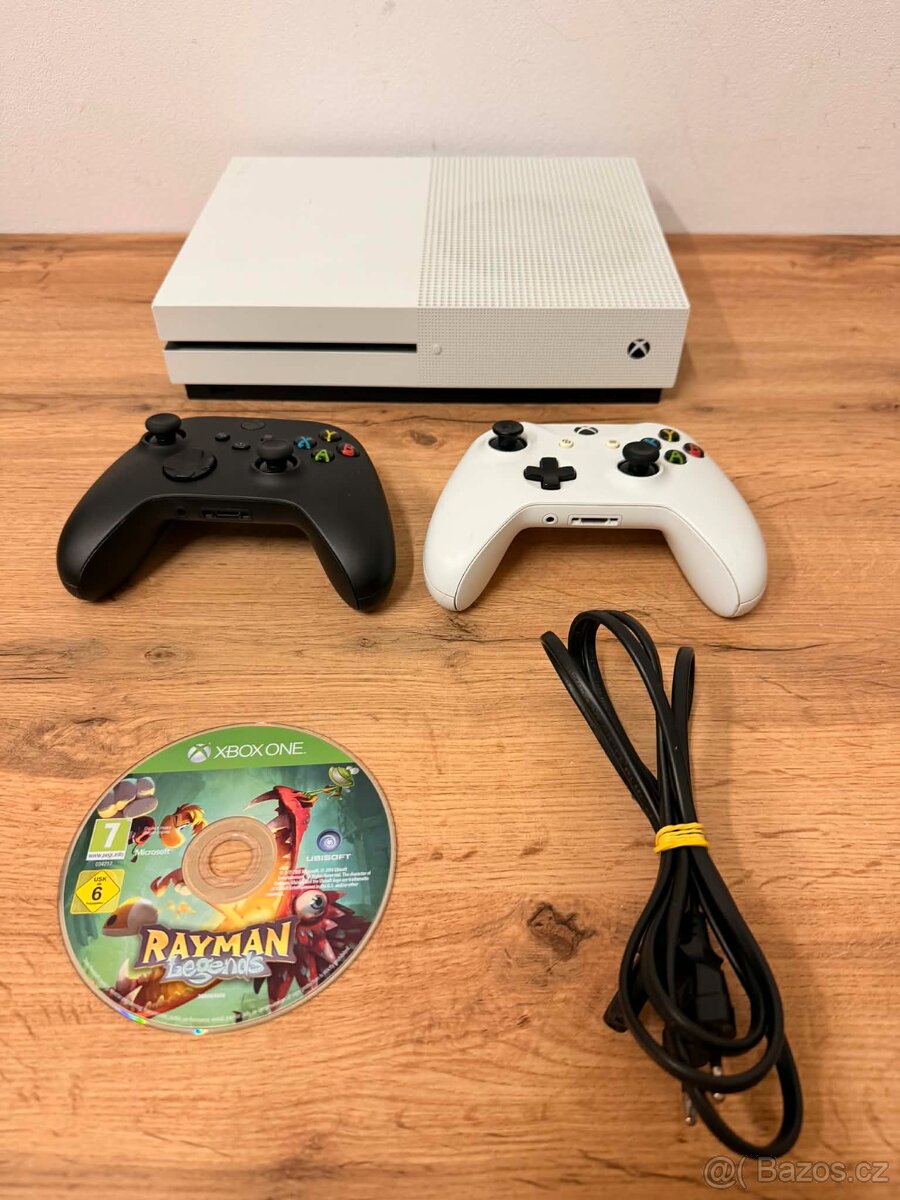 Xbox One S 1TB +2x OVL+1x HRA