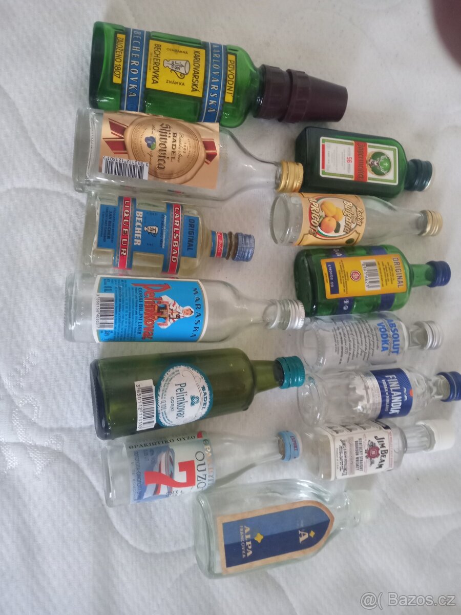 Lahvičky od alkoholů