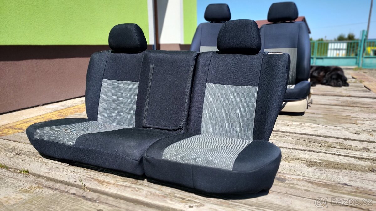 VW Golf 4 - Sada sedadel