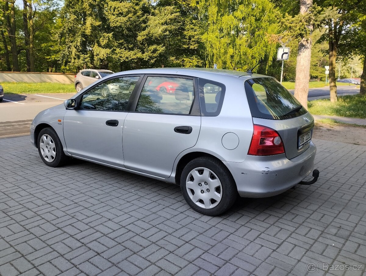 Honda Civic 7G 1.6i