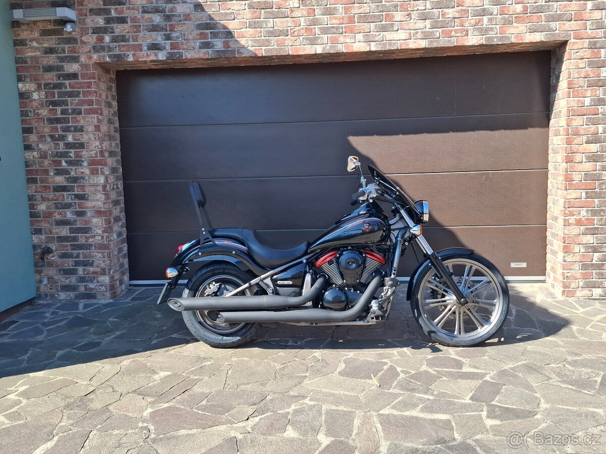 Kawasaki VN 900 Vulcan v TOP STAVU