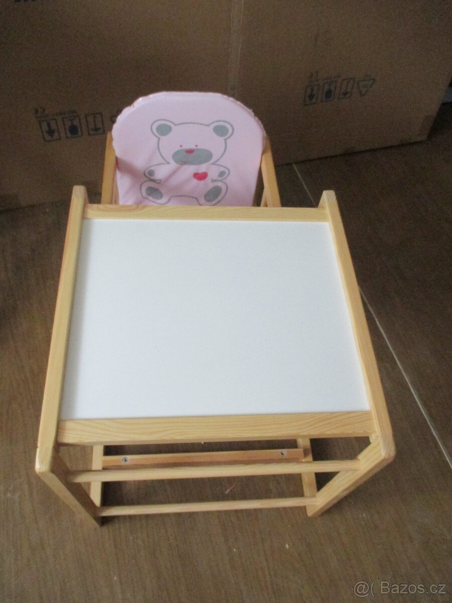 Nevyužitá dětská jídelní židlička za 1/2 poř.ceny