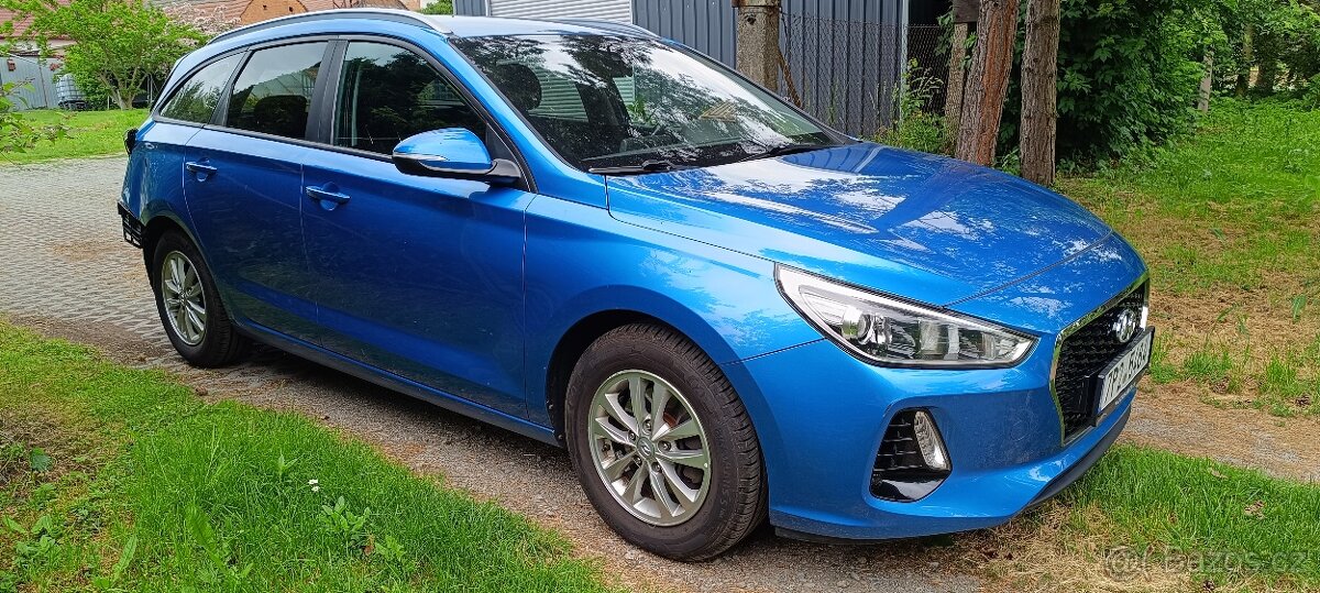 Hyundai I30 1.0 T-GDI TRIKOLOR r.11/2017