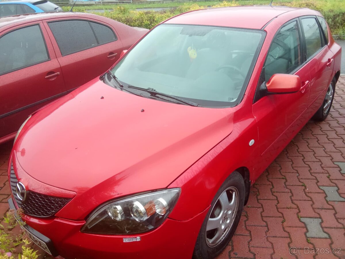 Mazda 3 Rok 2006 1,3 Benzín Pojízdné Bez Stk