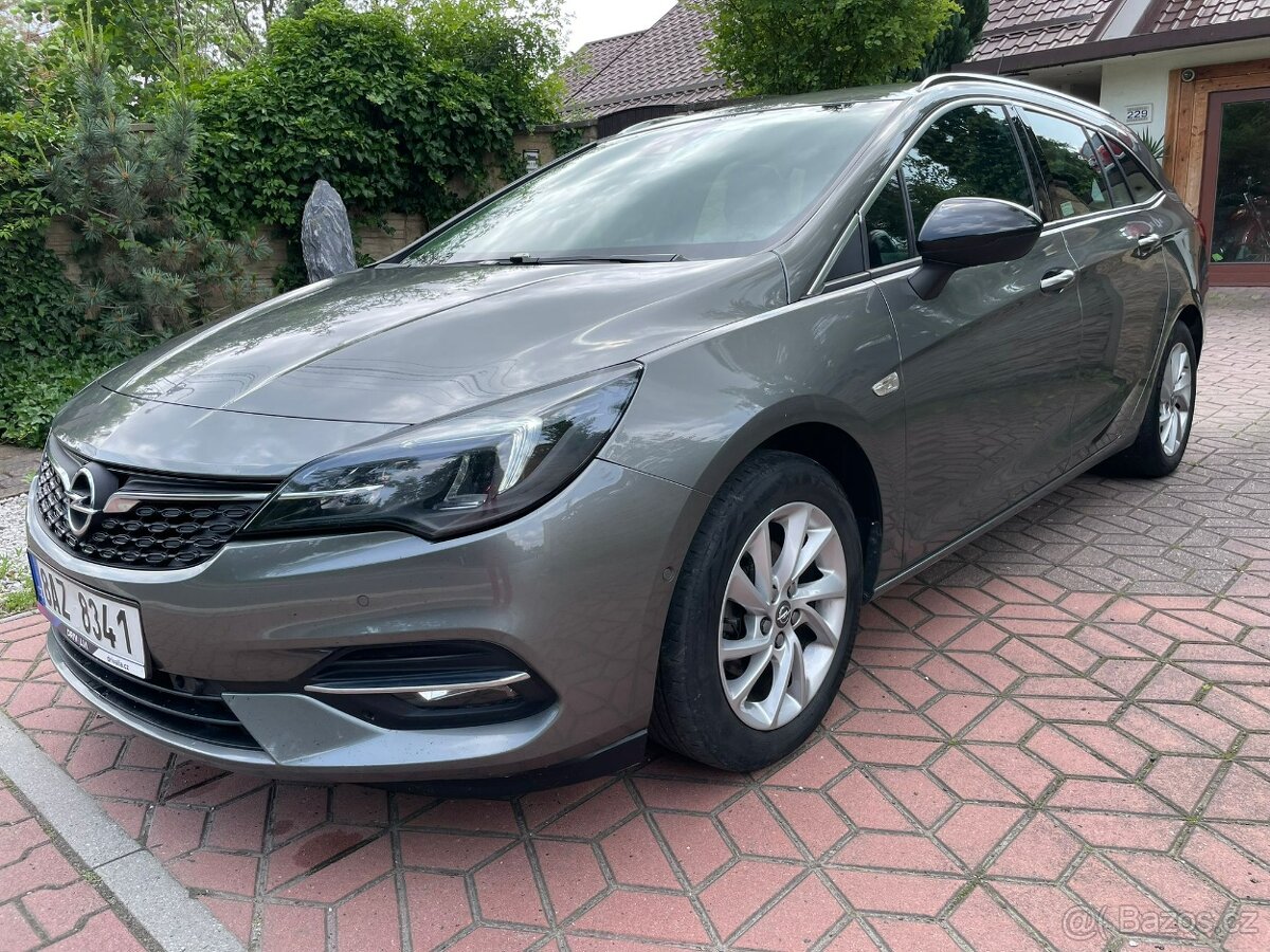 Opel Astra 1.5 Cdti 1.MAJIT ČR KAMERA NEHAVAR. DPH