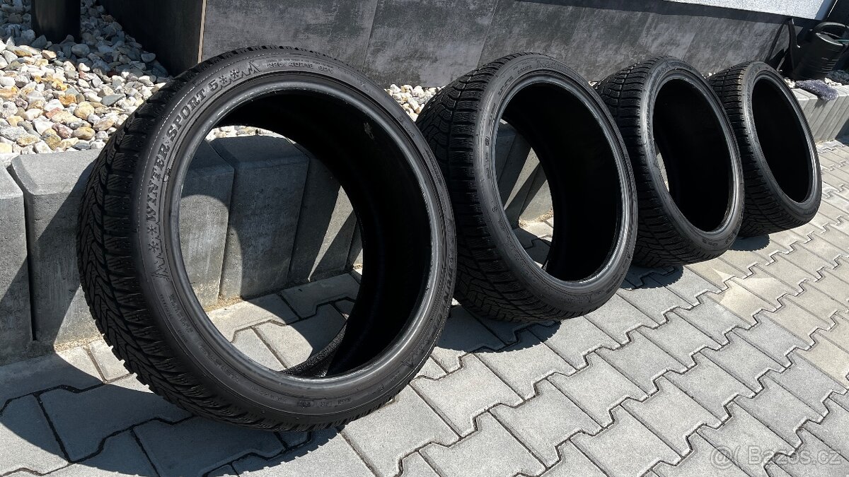 Zimní pneumatiky 225/40 R18 92V Dunlop Winter Sport 5, 6,5mm