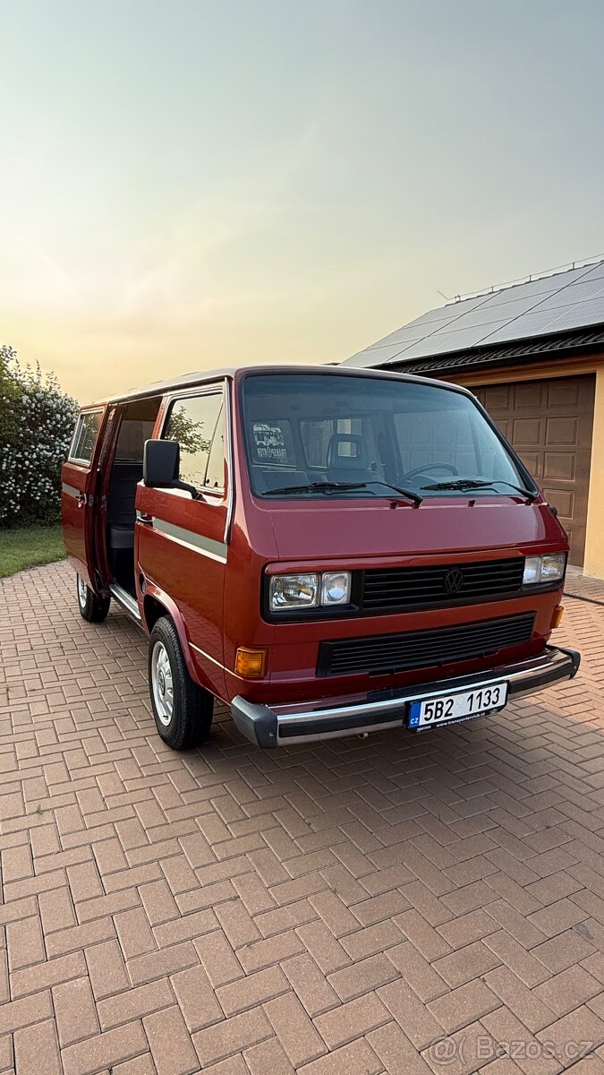 VW Transporter T3, Model Vanagon, 2,1 benzin, automat, klima