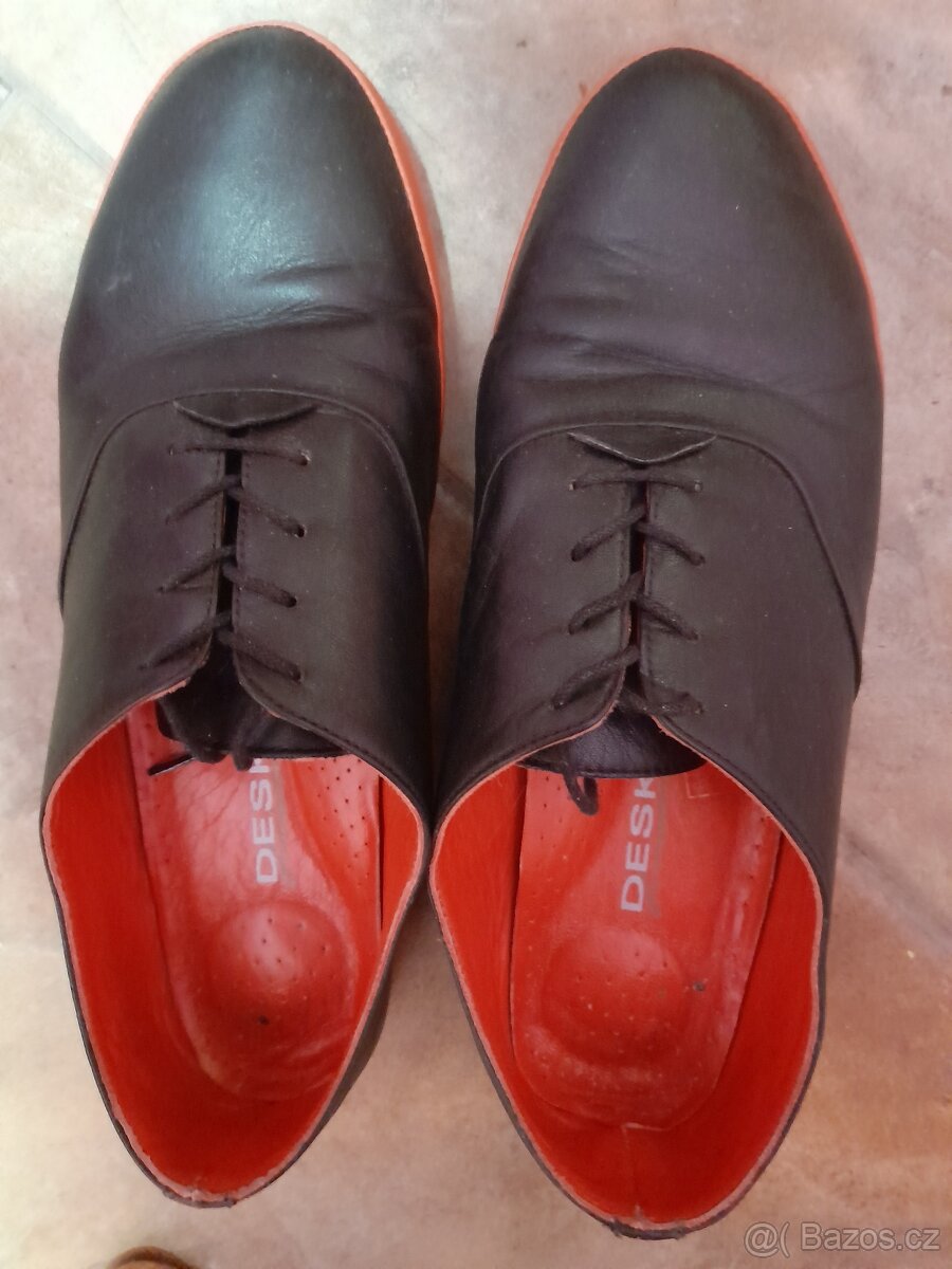 černé elegantní kožené boty vel. 39
