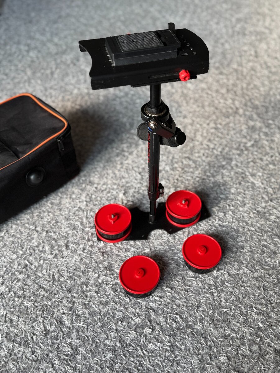 Kamerový stabilizátor Flycam Junior