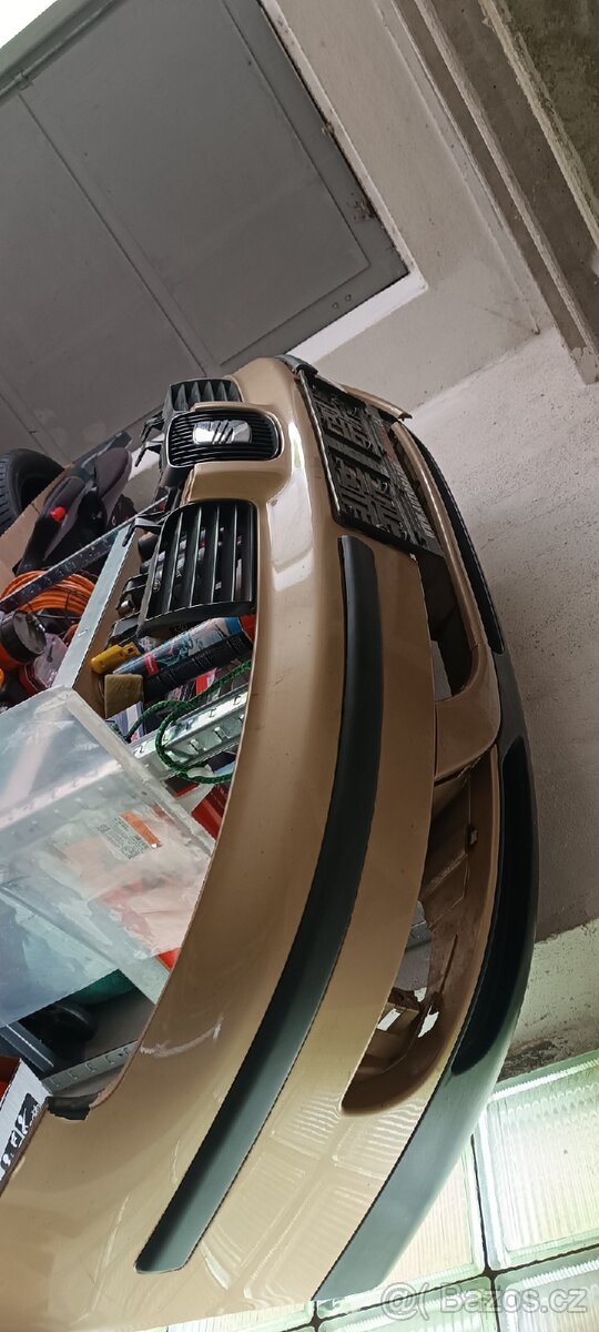 Přední nárazník Seat Leon/Toledo 1M