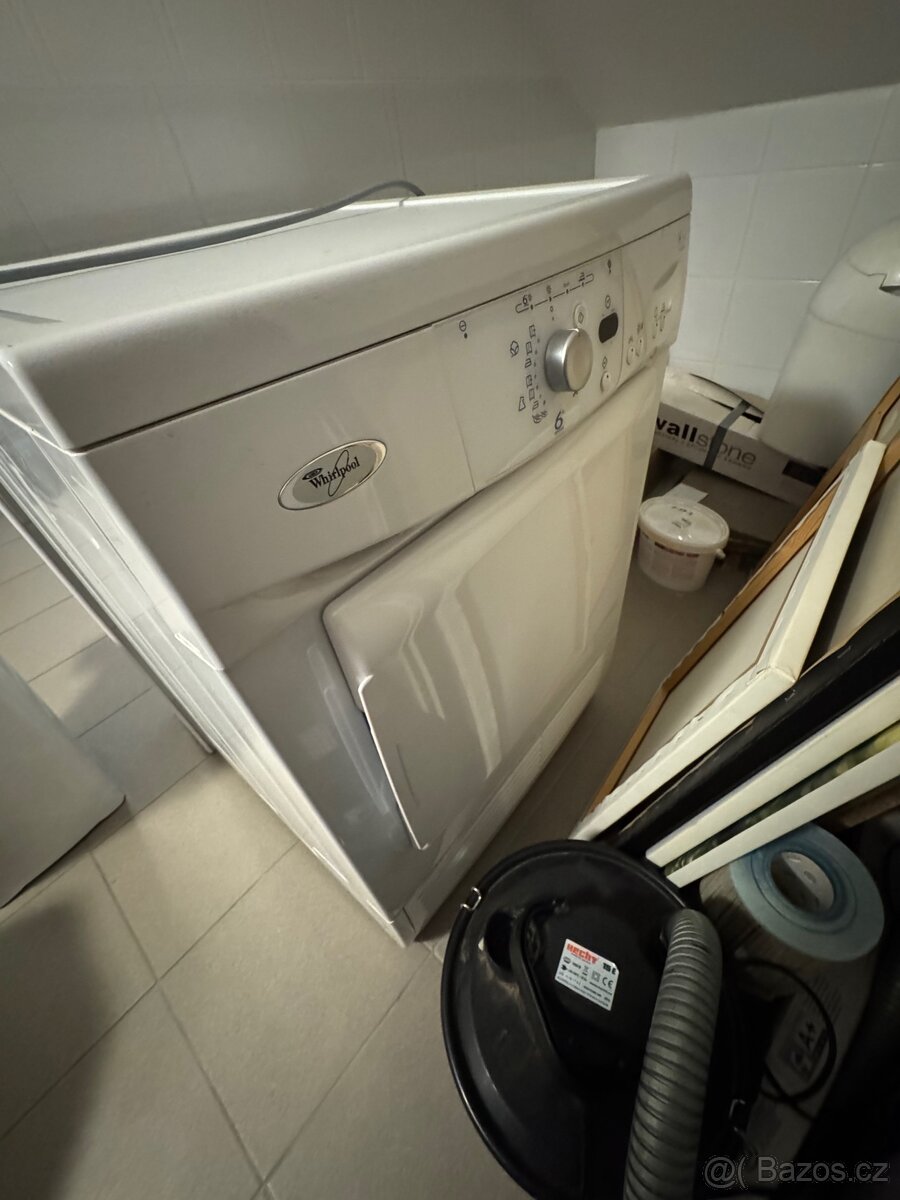 Sušička Whirpool