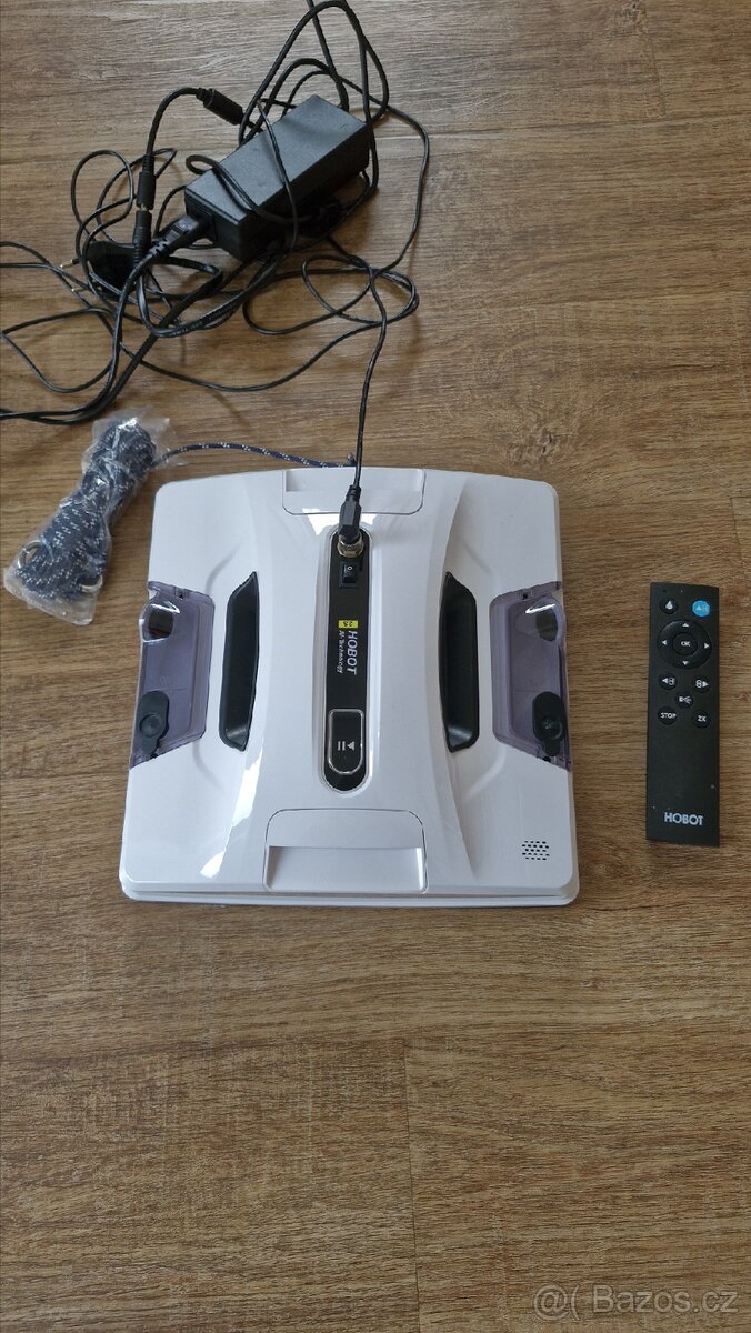 Robotický cistic oken