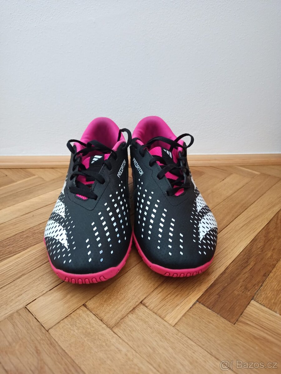 Prodám boty Adidas Predator