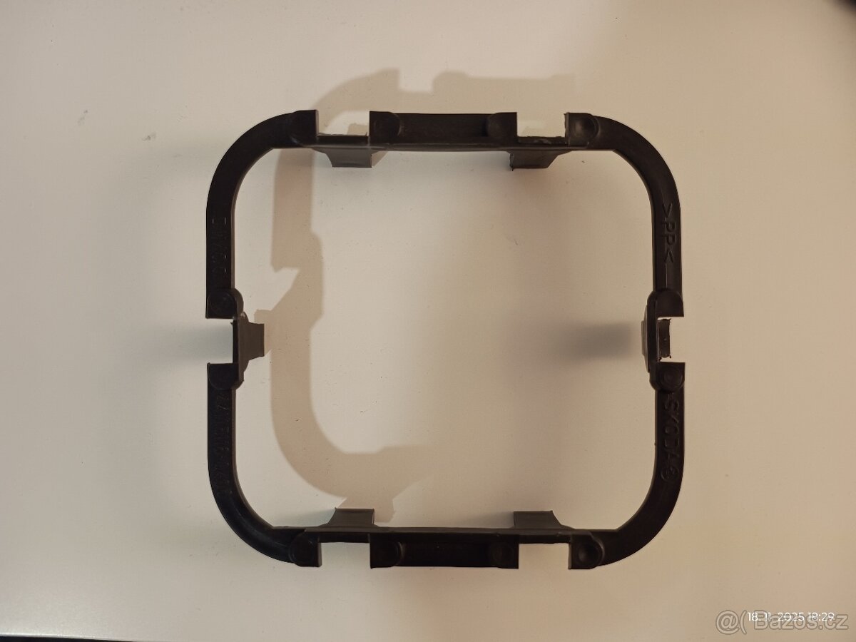 Rámeček manžety řadicí páky Felicia - ORIGINÁL