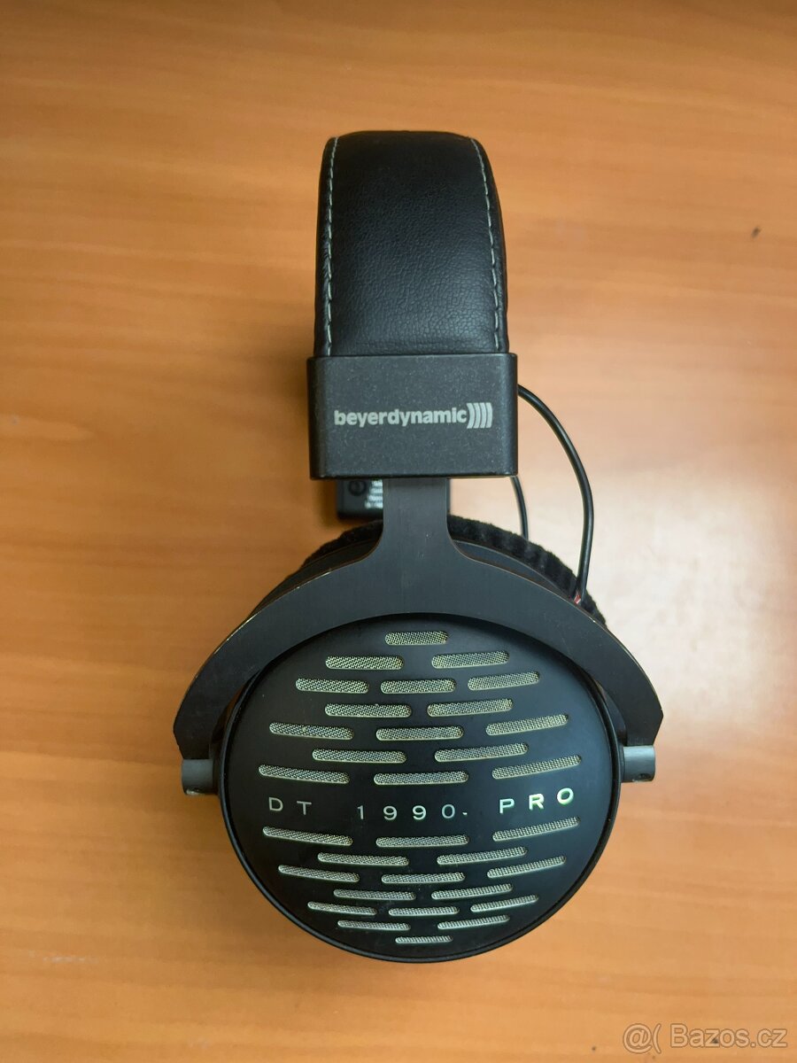 Beyerdynamic DT 1990 PRO