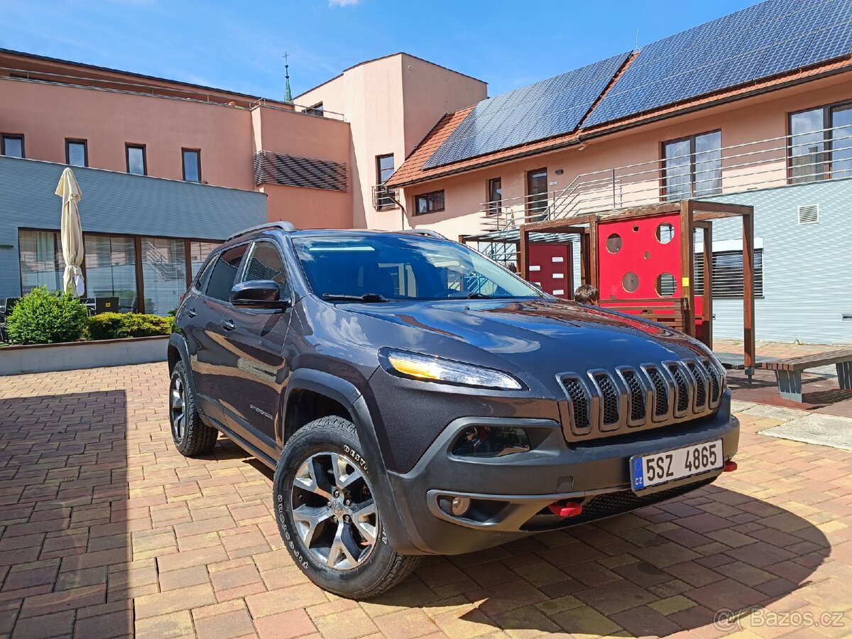 Jeep Cherokee kl trailhawk 3.2 V6 200kw 2016
