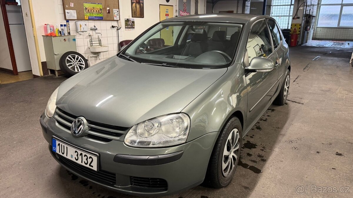 VW Golf 5 1.4 MPI