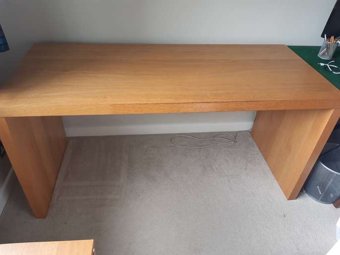 Psací stůl IKEA Jonas