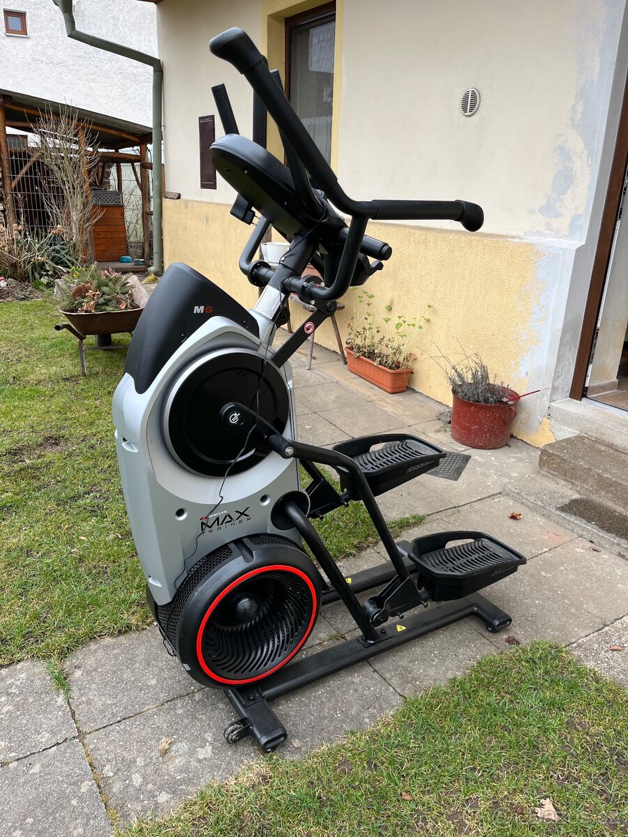 bowflex max trainer M6